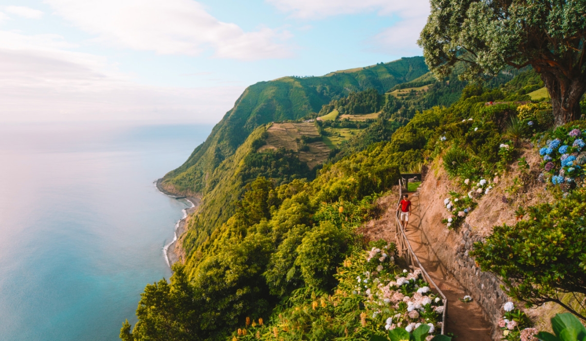 Associação de Turismo dos Açores garante voos Iberia para os Açores