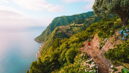 Associação de Turismo dos Açores garante voos Iberia para os Açores