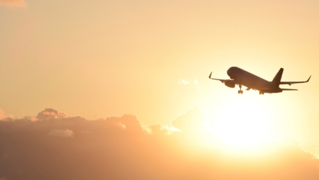 O tráfego aéreo internacional não decolará até ao verão